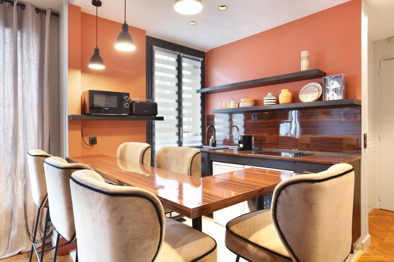 Apartment Center Of Paris By Studio Prestige Екстер'єр фото